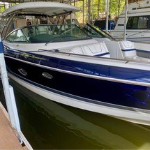 Formula 350 Crossover Bowrider