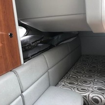 Formula 350 Crossover Bowrider
