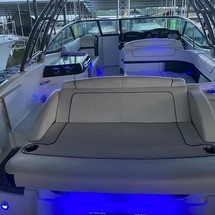 Formula 350 Crossover Bowrider
