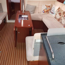 Hanse 415