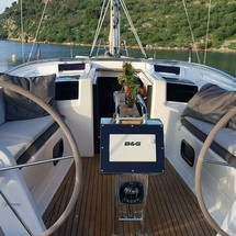 Hanse 415