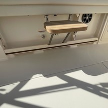 Grady-White Freedom 275