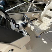 Grady-White Freedom 275