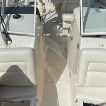 Grady-White Freedom 275