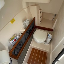 Grady-White Freedom 275