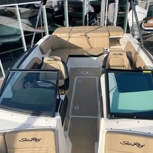Sea Ray SPX 230 OB