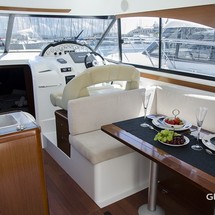 Beneteau Antares 36