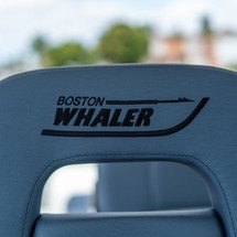 Boston Whaler 420 Outrage