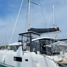 Lagoon 42