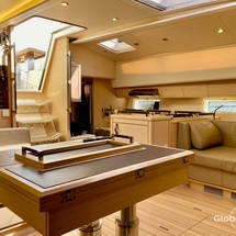 Jeanneau 64