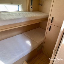 Jeanneau 64