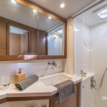 Lagoon 450 SporTop
