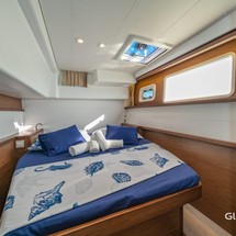 Lagoon 450 SporTop