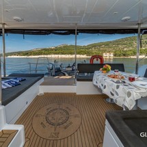 Lagoon 450 SporTop