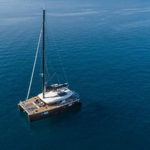 Lagoon 450 SporTop