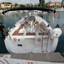 Beneteau Oceanis 37