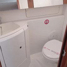 Beneteau Oceanis 37