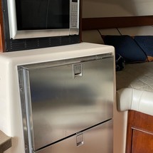 Grady-White Express 370