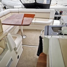 Sea Ray 410 Sundancer