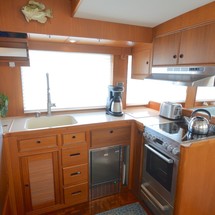 Grand Banks 52