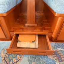 Grand Banks 52