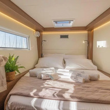 Lagoon 50