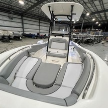 Nauticstar 2302 legacy