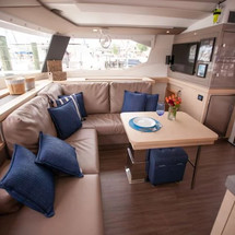 Fountaine Pajot Saona 47