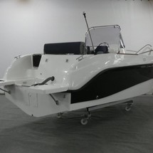 Quicksilver Activ 605 Open