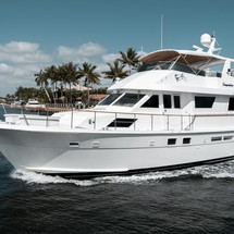 Hatteras 65