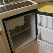 Grady-White Express 330