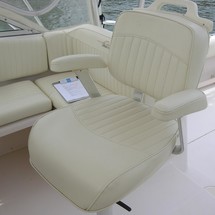 Grady-White Express 330