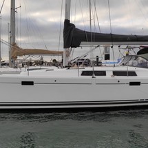 Hanse 415