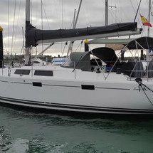 Hanse 415