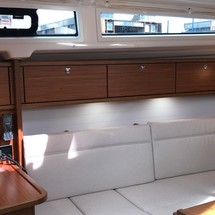 Bavaria CRUISER 34