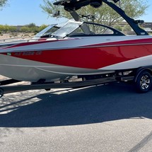 Malibu Wakesetter 247 LSV