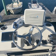 Boston Whaler 350 Outrage