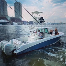 Boston Whaler 350 Outrage