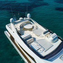 Ferretti 780