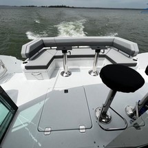 Cruisers Yachts 54 Cantius