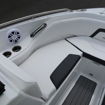 Monterey 224FS