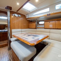 Jeanneau Sun Odyssey 43