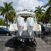 Larson Cabrio 330 DC