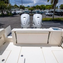 Larson Cabrio 330 DC