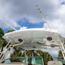 Larson Cabrio 330 DC