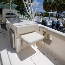 Larson Cabrio 330 DC