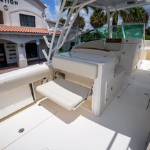 Larson Cabrio 330 DC