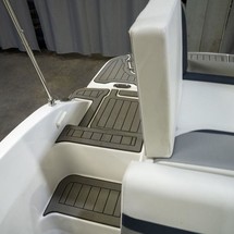 Hurricane 188 sport sundeck