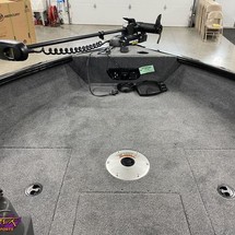 Tracker Pro Guide V-175 WT