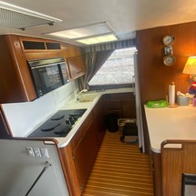 Hatteras 77 Convertible